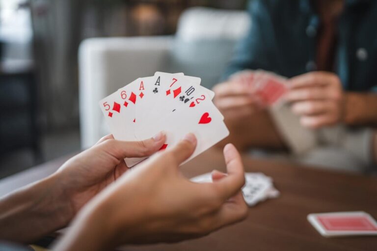 Kortspel för två: Underhållande och strategiska spel